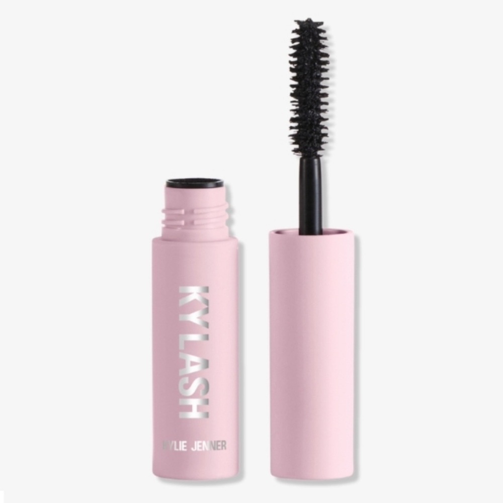 Kylie Kylash Mascara